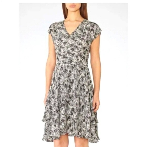 REISS CANYON BLACK & WHITE PRINT DOUBLE LAYERED FRILL DRESS Sz. 2 - Picture 2 of 11